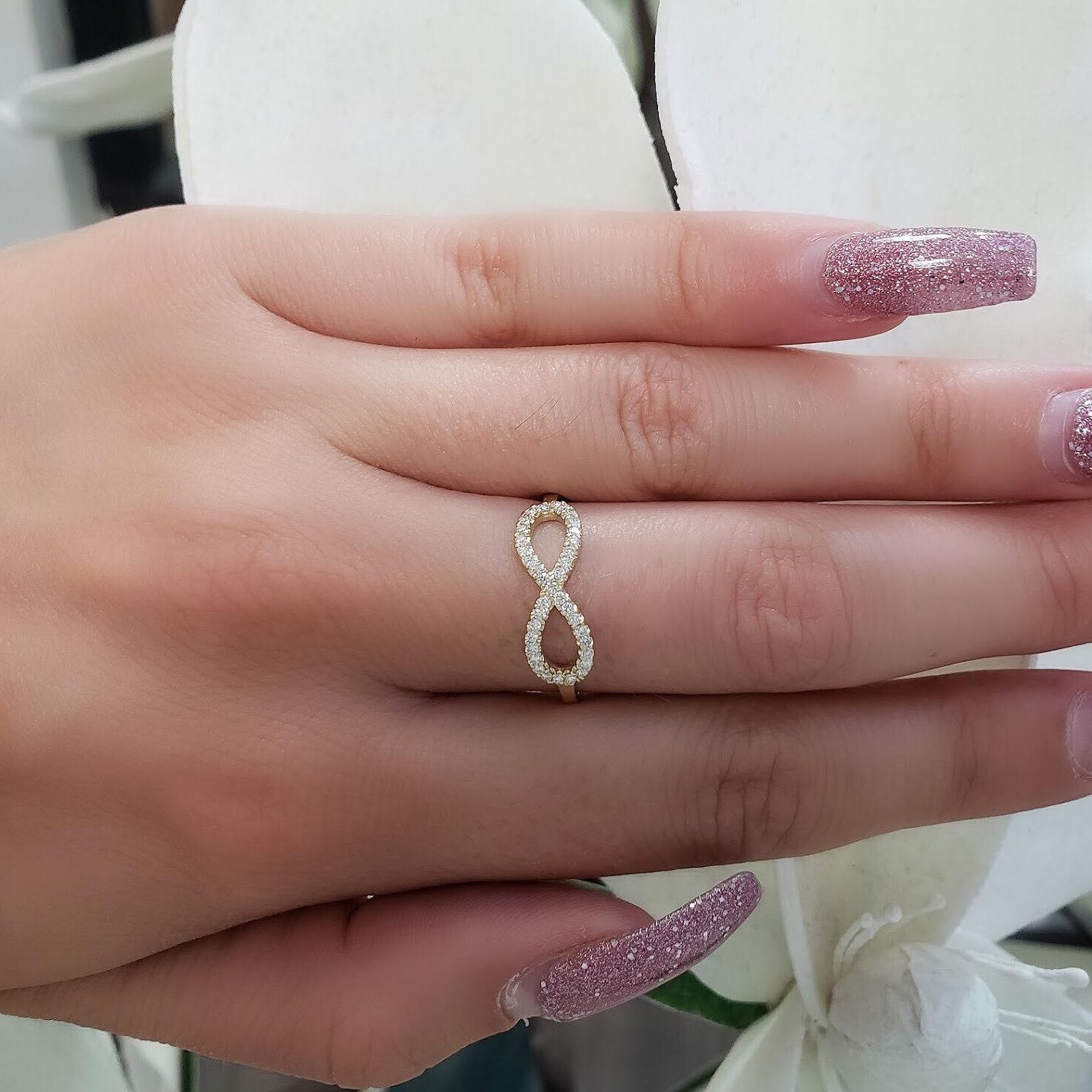 Alora Diamond Infinity Twist 3-Stone Engagement Ring (14k White Gold) –  Busy Bee Jewelry