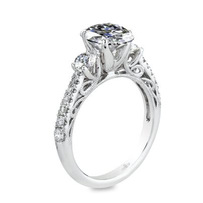 Oval cut Three Stone Engagement Rings | Diamond Mansion